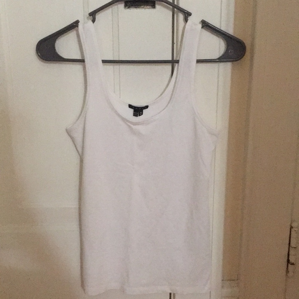 THEORY tank